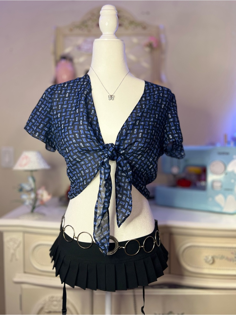 dressbarn Navy Printed Tie-Front Crop Top
